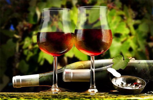 中國酒類電商 全球市場領跑者與未來趨勢分析